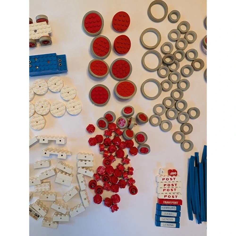 LEGO Vtg 1960's Trains 113-2 &‎ More Starter Train Sets Parts Motor Track Wheels